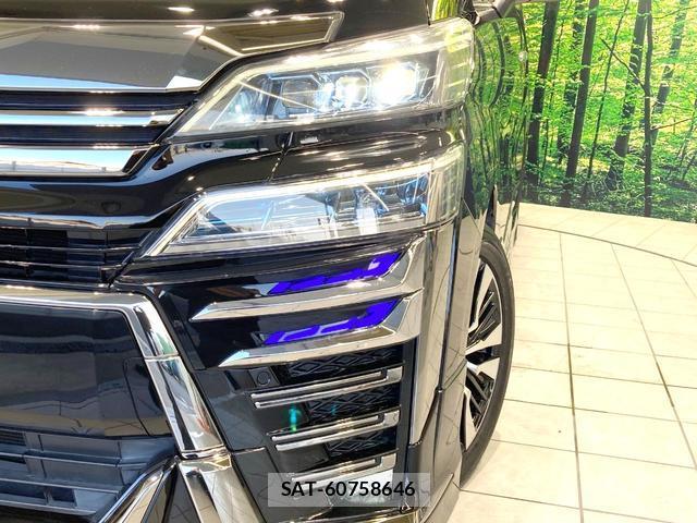 Toyota VELLFIRE 2018-07 8328099-12