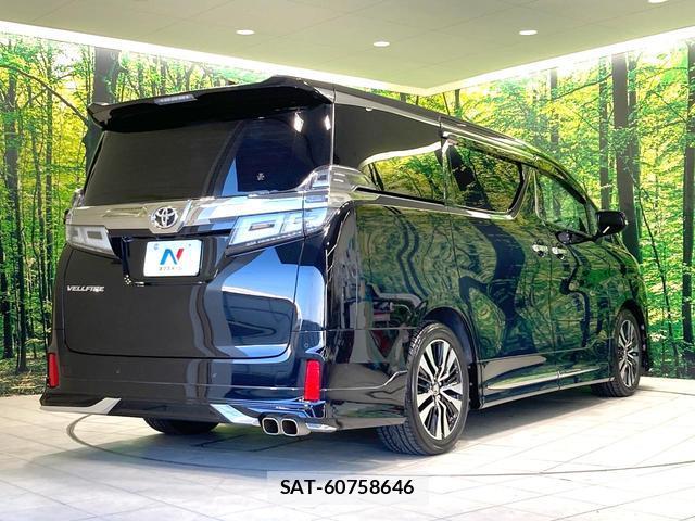 Toyota VELLFIRE 2018-07 8328099-17