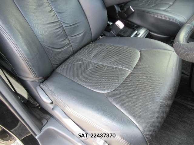 Toyota VELLFIRE 2012-01 8328720-5