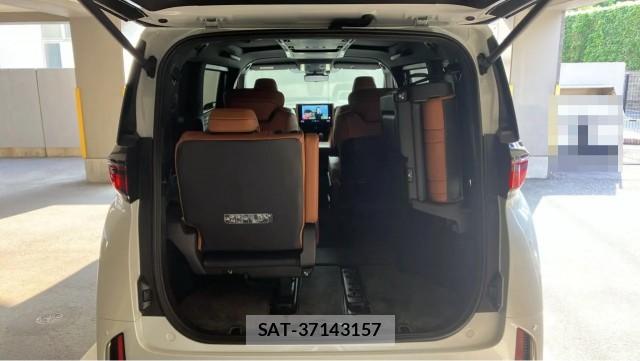 Toyota VELLFIRE 2025-07 8329240-17