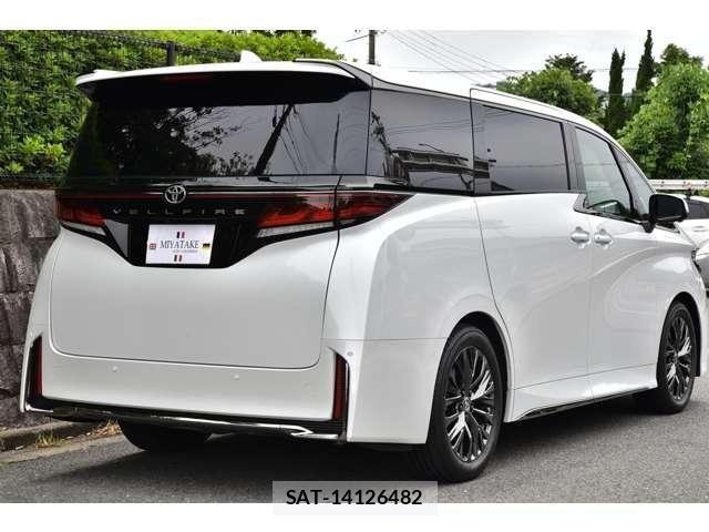 Toyota VELLFIRE 2026-02 8329958-1