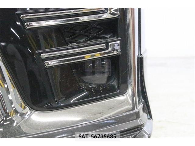 Toyota VELLFIRE 2018-10 8330234-17