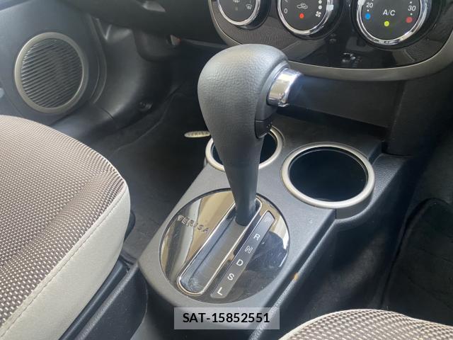 Mazda VERISA 2012-11 8330676-15