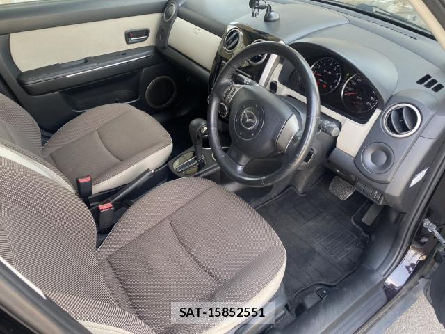 Mazda VERISA 2012-11 8330676-3