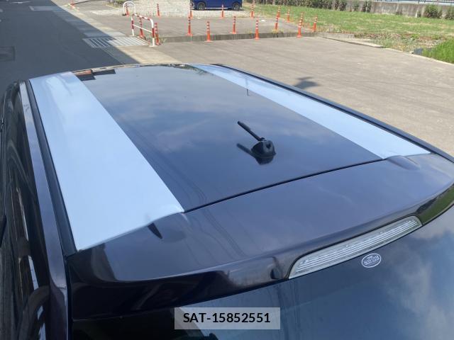 Mazda VERISA 2012-11 8330676-5