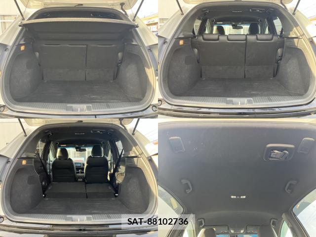 Honda VEZEL 2019-03 8327813-16