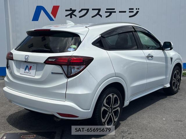 Honda VEZEL 2015-12 8328862-17