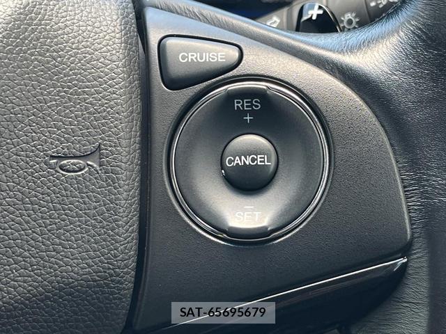 Honda VEZEL 2015-12 8328862-5