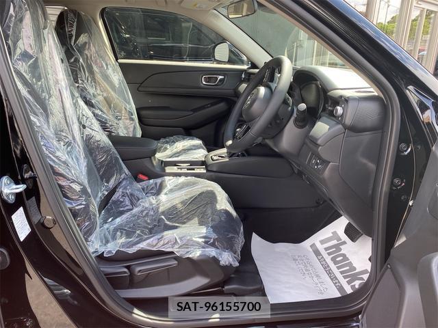 Honda VEZEL 2026-06 8328916-12