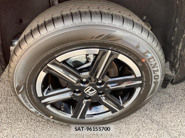 Honda VEZEL 2026-06 8328916-19