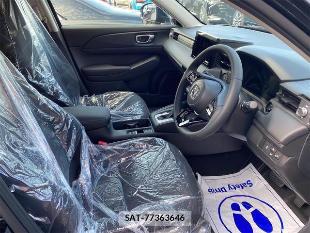 Honda VEZEL 2026-06 8328917-12