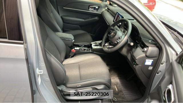 Honda VEZEL 2024-04 8329294-5