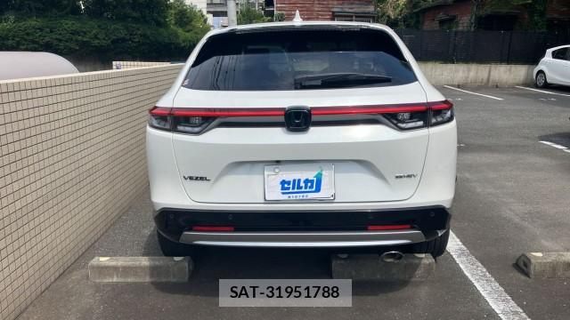 Honda VEZEL 2021-08 8329299-1
