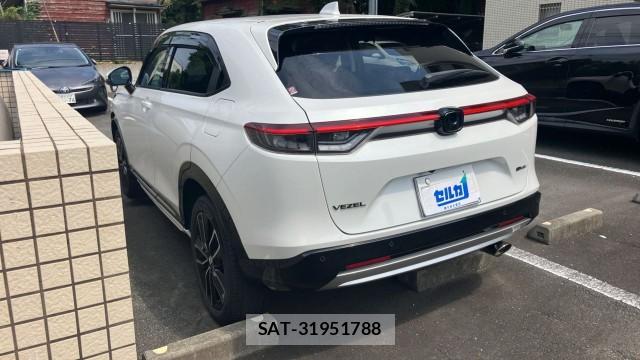 Honda VEZEL 2021-08 8329299-13