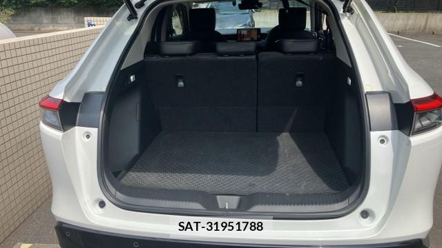 Honda VEZEL 2021-08 8329299-17