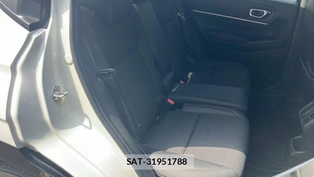 Honda VEZEL 2021-08 8329299-6