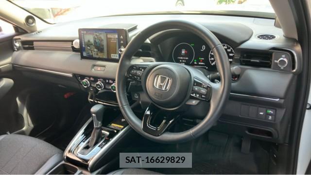 Honda VEZEL 2025-01 8329335-2