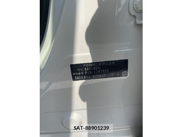 Honda VEZEL 2025-03 8329404-10