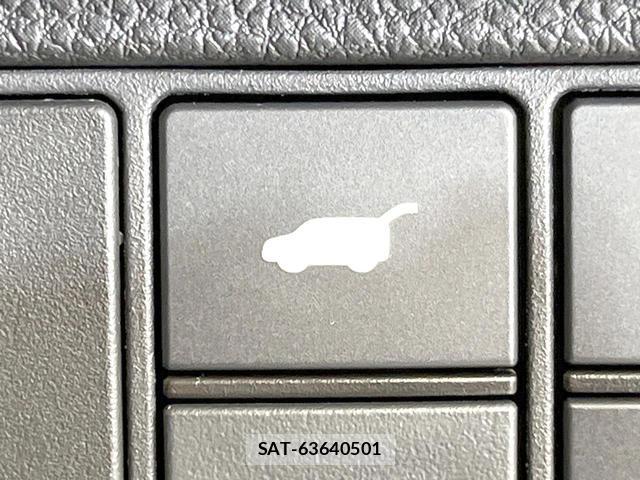 Honda VEZEL 2022-05 8329466-5