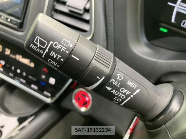 Honda VEZEL 2019-07 8330002-16