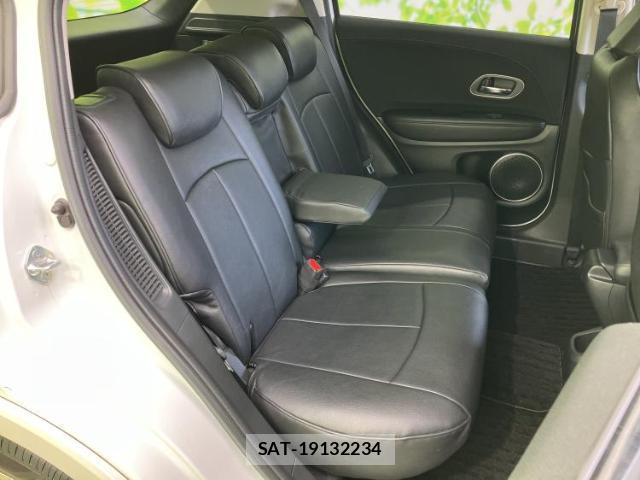 Honda VEZEL 2019-07 8330002-4