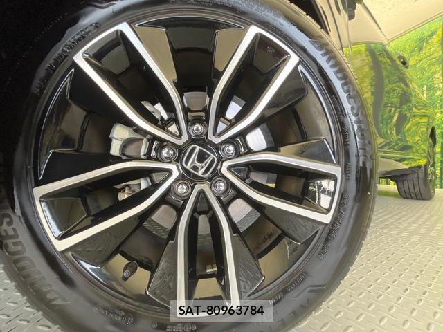 Honda VEZEL 2023-10 8330176-12