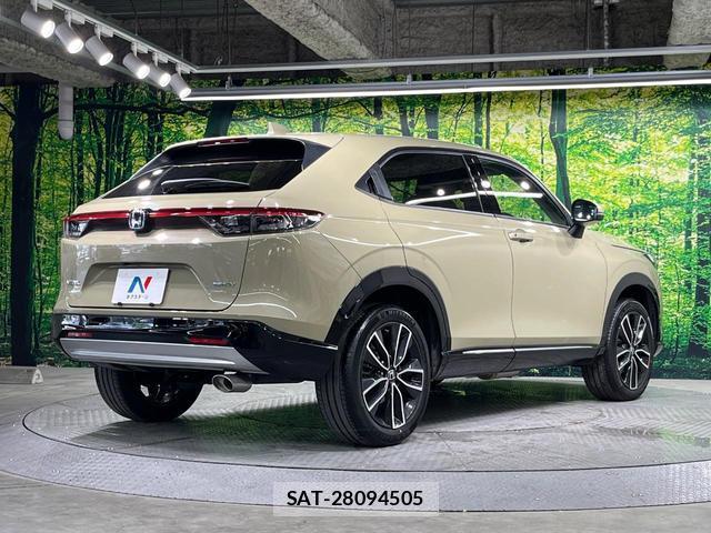 Honda VEZEL 2021-12 8330296-16