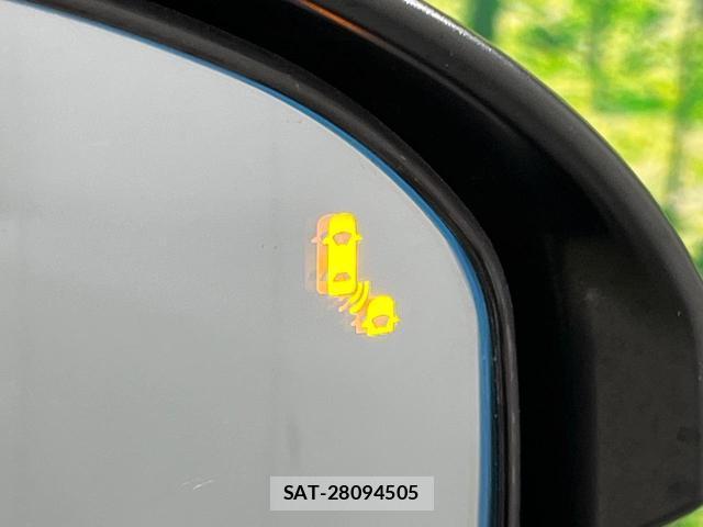 Honda VEZEL 2021-12 8330296-5