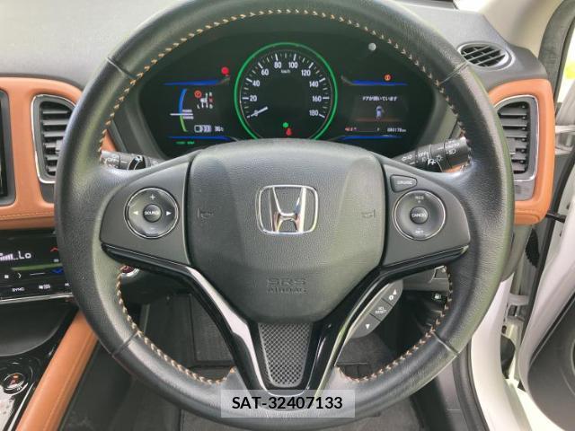 Honda VEZEL 2014-05 8330473-14