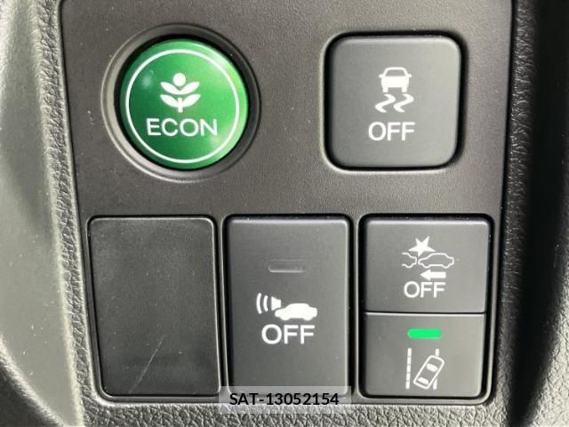 Honda VEZEL 2019-12 8330480-15
