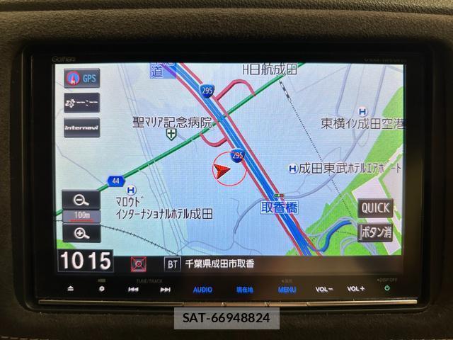 Honda VEZEL 2018-03 8330693-1