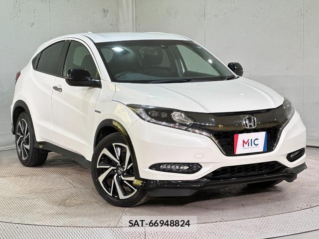 Honda VEZEL 2018-03 8330693-11