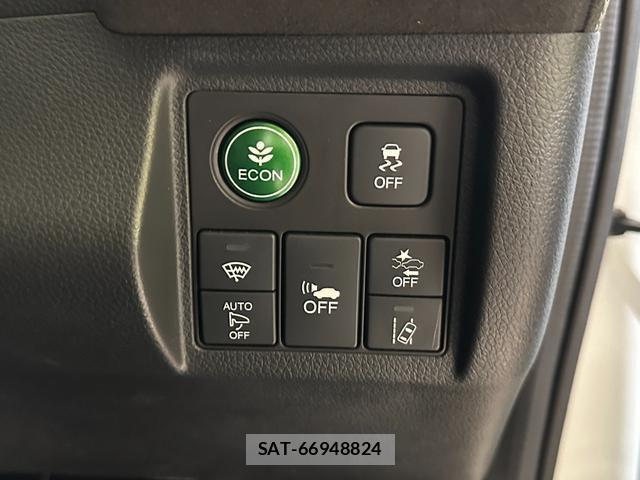 Honda VEZEL 2018-03 8330693-8