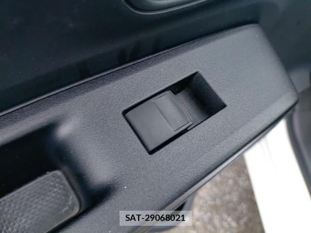 Toyota VITZ 2011-07 8328255-12