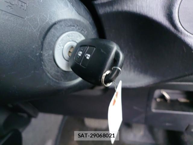 Toyota VITZ 2011-07 8328255-14