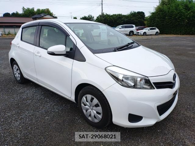 Toyota VITZ 2011-07 8328255-3