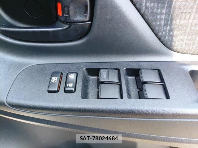 Toyota VITZ 2019-08 8328365-13