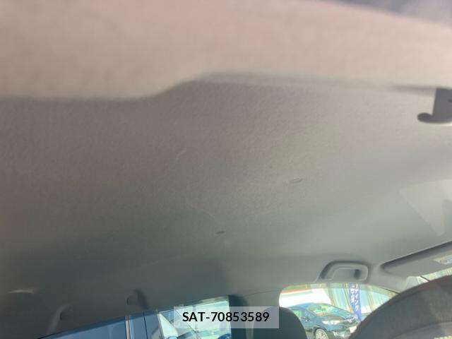 Toyota VITZ 2012-01 8328909-5