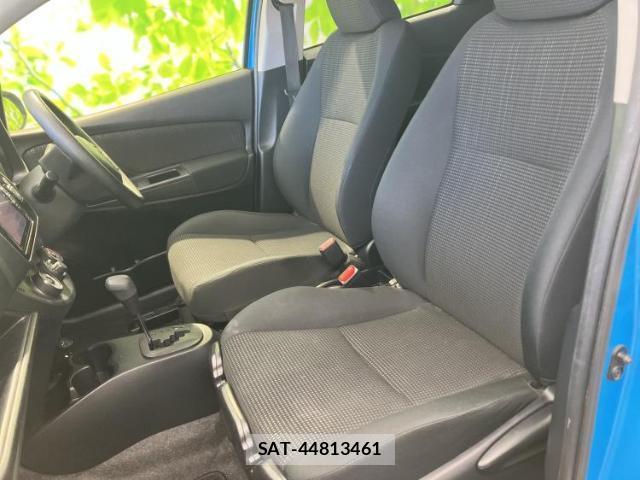 Toyota VITZ 2017-06 8329013-5