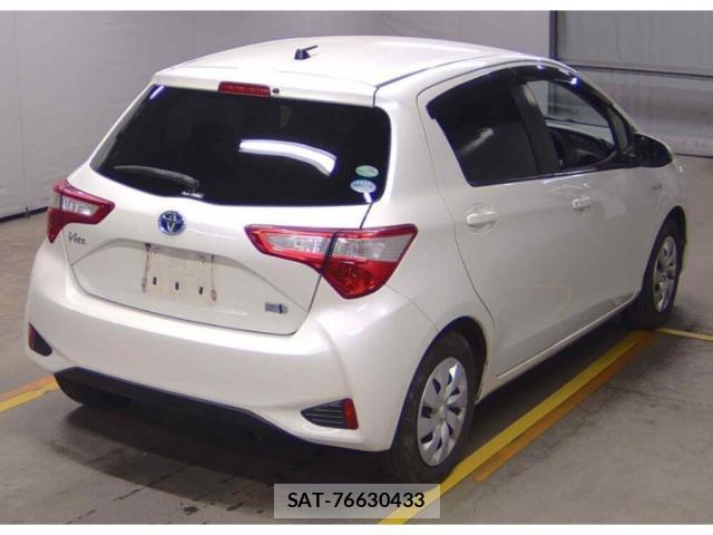 Toyota VITZ 2017-10 8329884-5