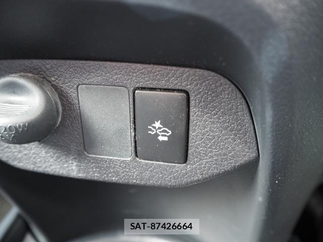 Toyota VITZ 2018-02 8329937-14