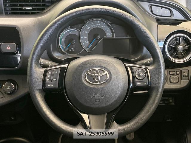 Toyota VITZ 2019-09 8330175-10