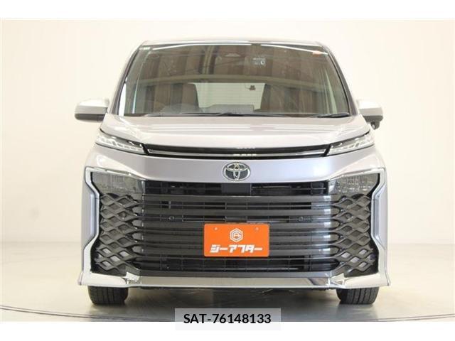 Toyota VOXY 2024-10 8327938-6