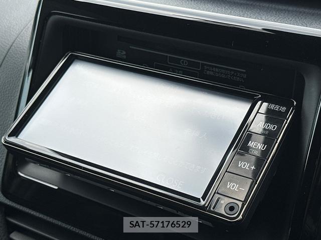 Toyota VOXY 2021-03 8328153-5