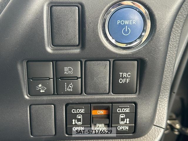 Toyota VOXY 2021-03 8328153-8