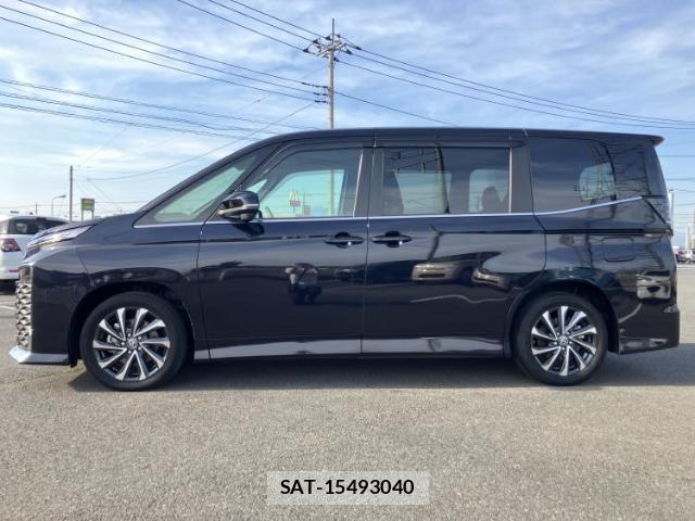 Toyota VOXY 2023-11 8328162-1