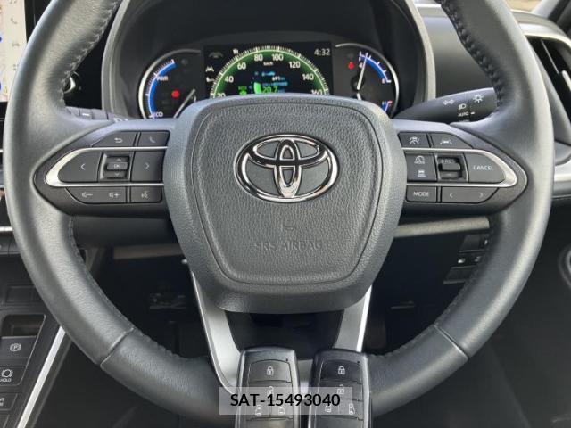 Toyota VOXY 2023-11 8328162-14