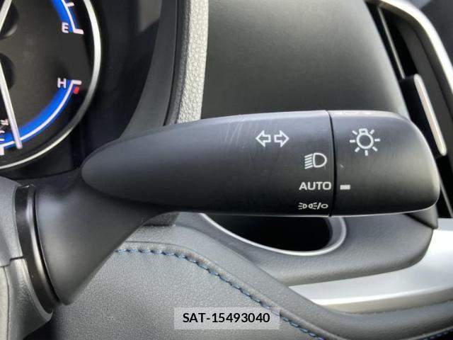 Toyota VOXY 2023-11 8328162-15