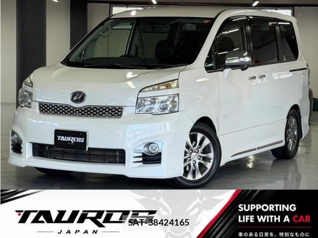 Toyota VOXY 2012-02 8278125-0