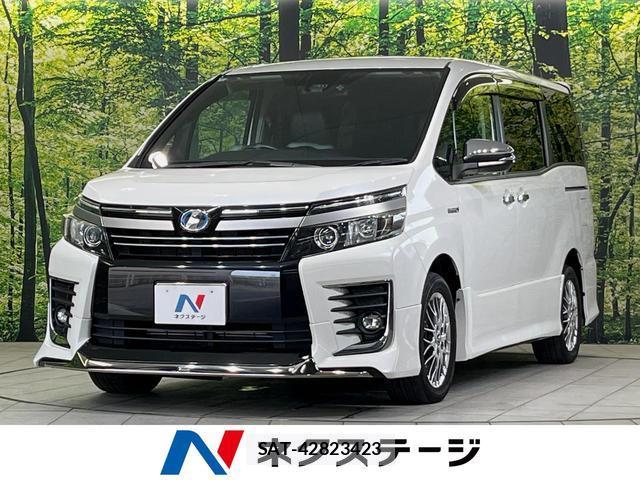 Toyota VOXY 2016-11 8328521-0